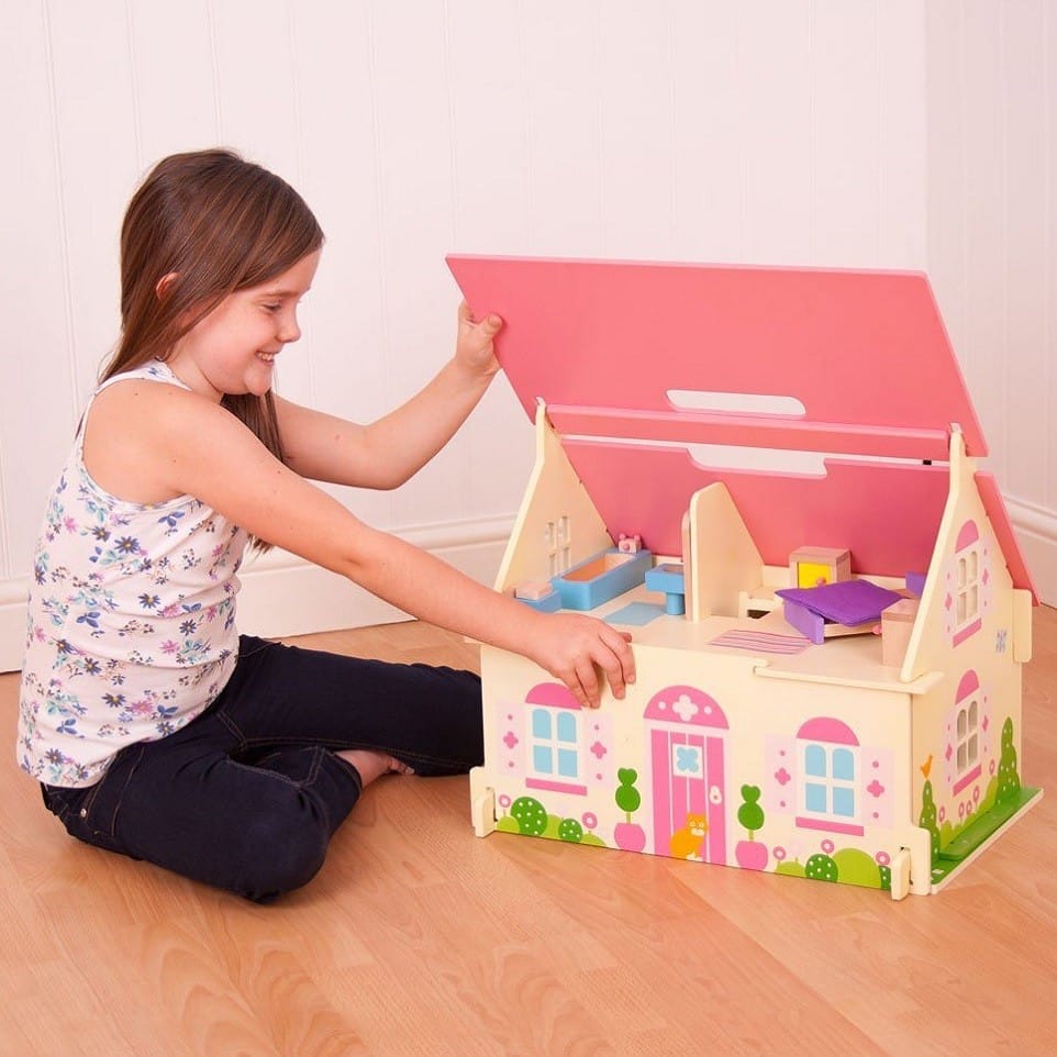como jugar casita de muñecas