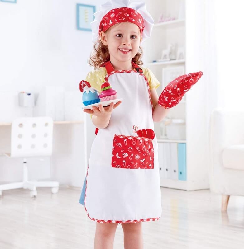 set cocinero Hape con modelo
