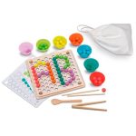 Clasificar con bolas, pinzas, cuchara y palillos