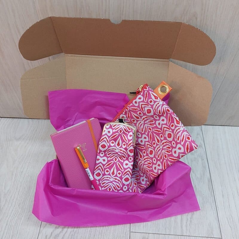 caja rosa profesor fosforito