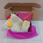 Caja Personalizada Profesor Etnico Amarillo