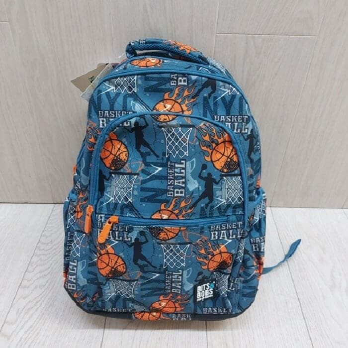 mochila baloncesto delantera